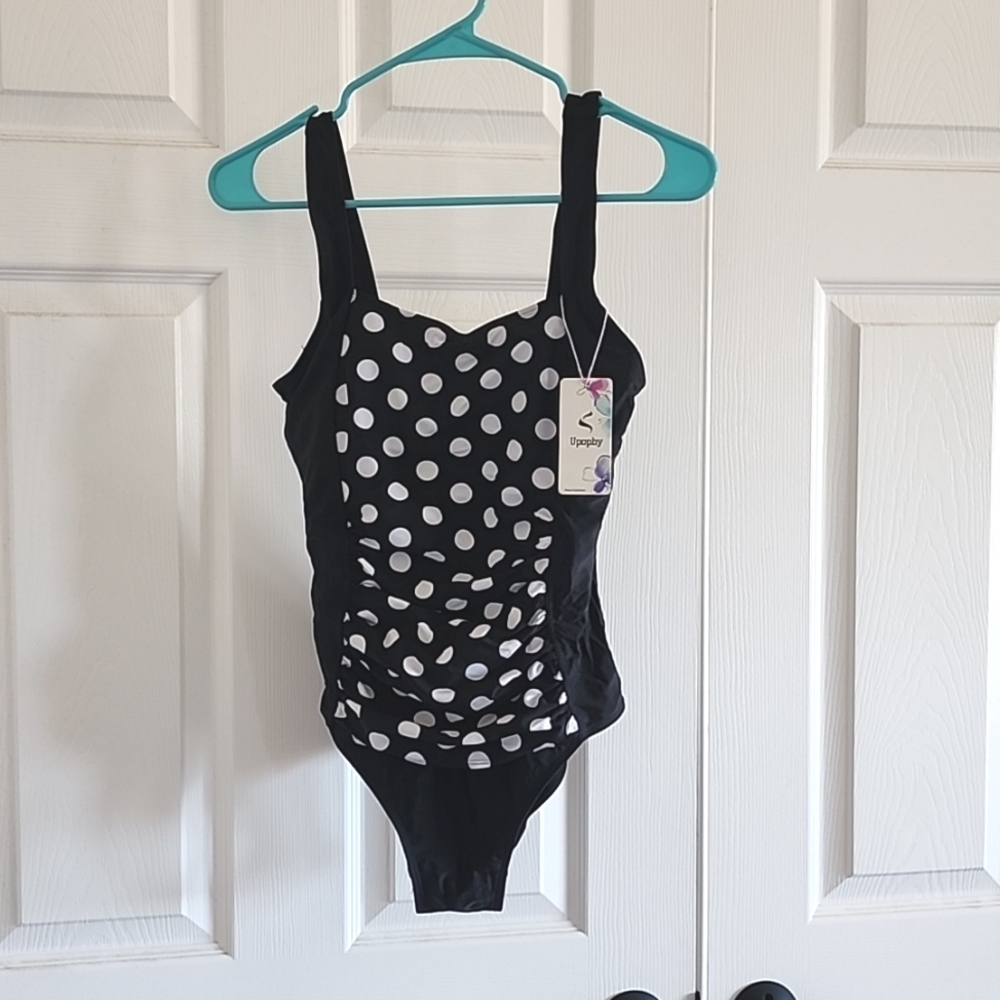 One piece swimsuit